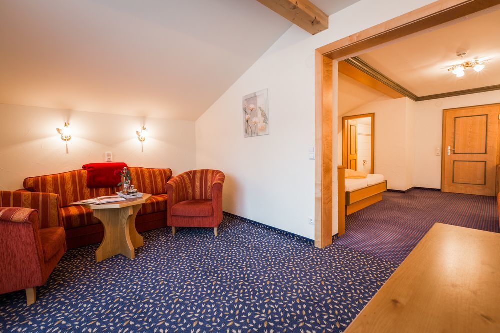 Haller'S Posthotel Riezlern Exteriér fotografie